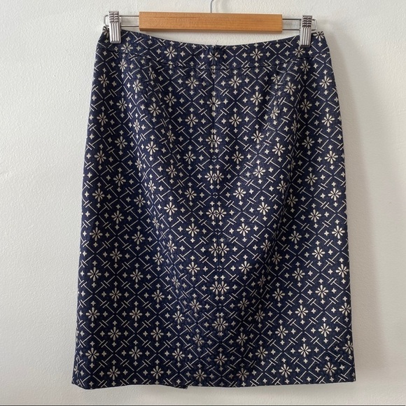 DKNY Pencil Patterned Slit Front Skirt - Picture 2 of 6